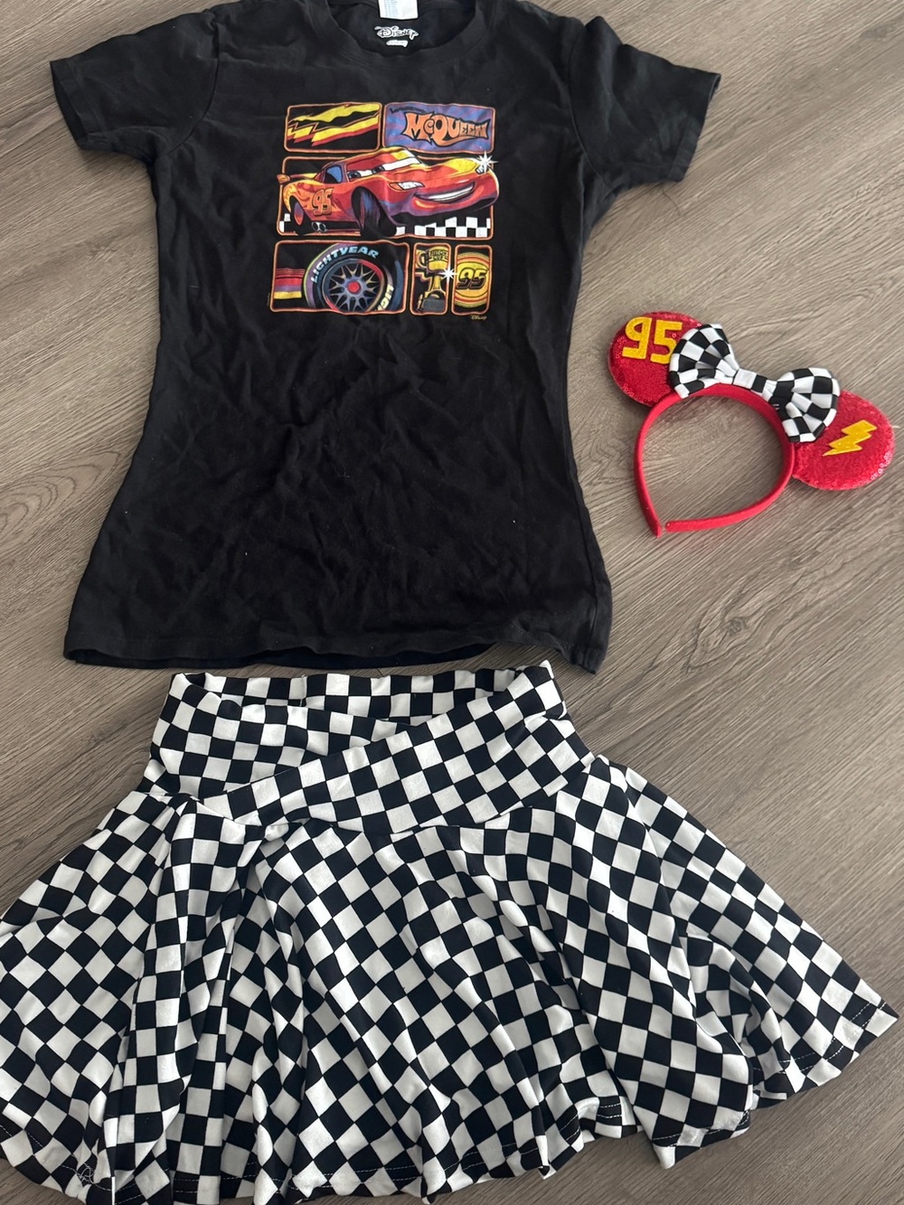 Disney Cars Lightning McQueen Graphic Tee & Checkerboard XS Skirt Set EPCOT